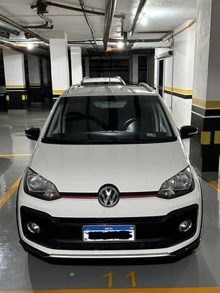 VOLKSWAGEN UP 1.0 170 TSI TOTAL FLEX XTREME 4P MANUAL VOLKSWAGEN UP 1.0 170 TSI TOTAL FLEX XTREME 4P MANUAL